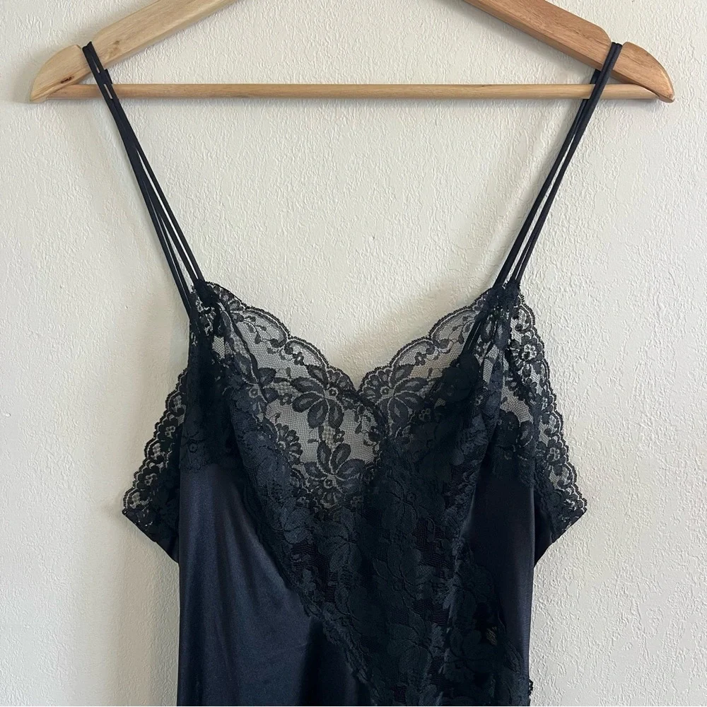 Vintage Val Mode High Slit Lace Slip - Picture 3 of 13